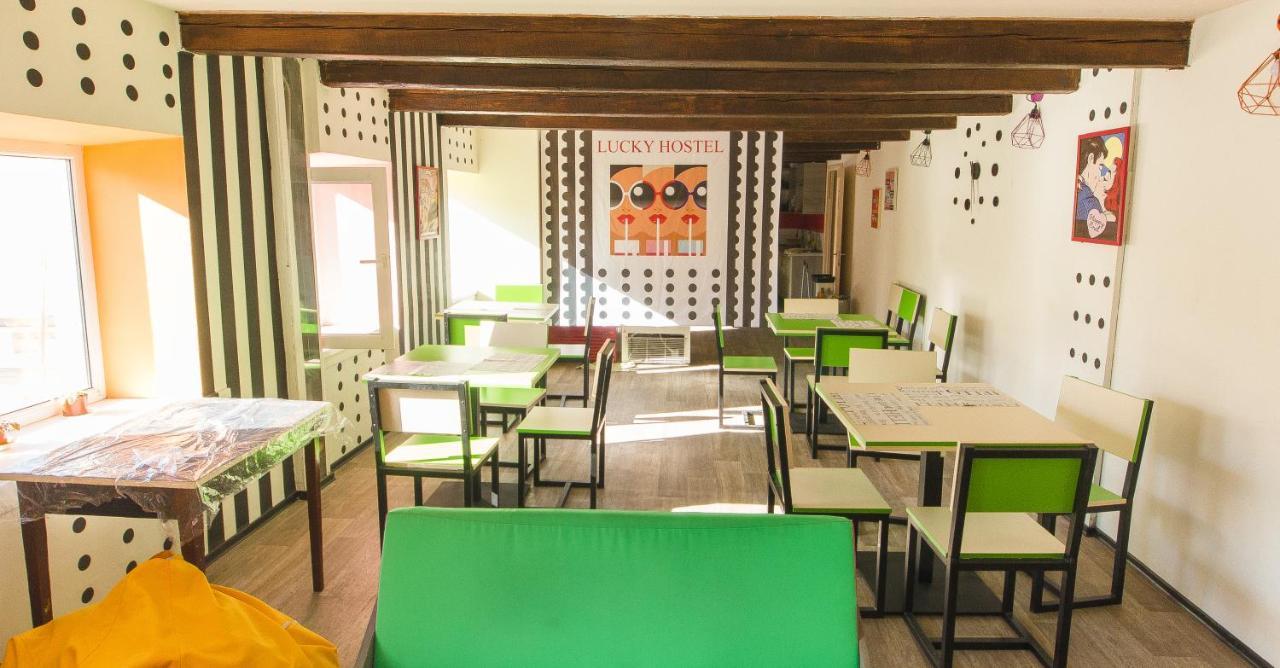 Lucky Hostel На Крещатике Kijev Kültér fotó