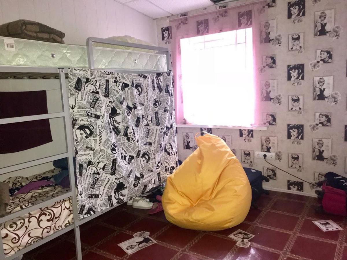 Lucky Hostel На Крещатике Kijev Kültér fotó