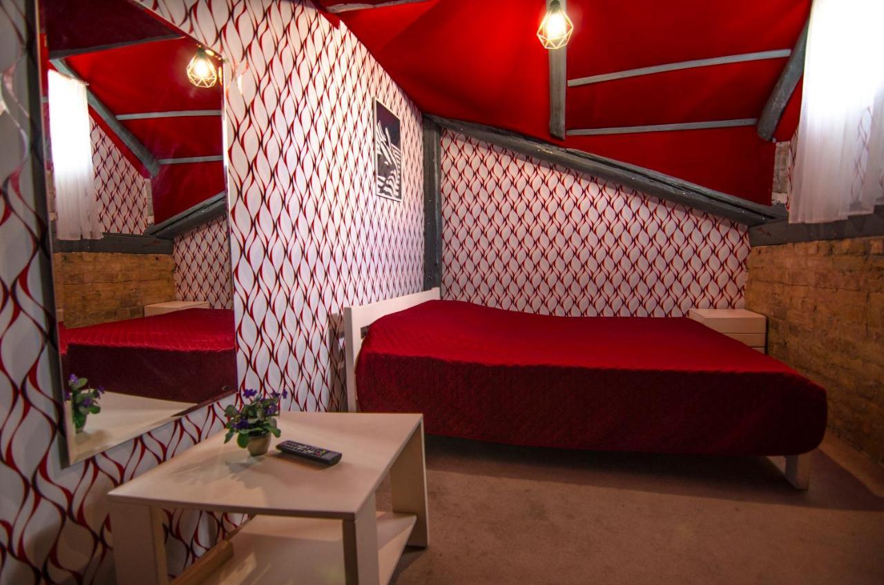 Lucky Hostel На Крещатике Kijev Kültér fotó